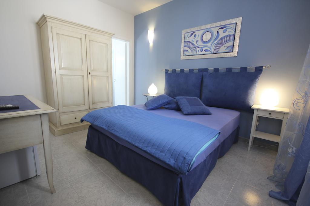 B&B Villa Genny A Pochi Passi Dal Mare San Cataldo  Oda fotoğraf