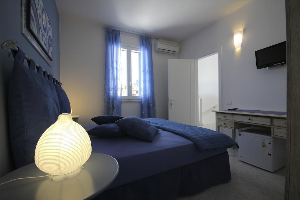 B&B Villa Genny A Pochi Passi Dal Mare San Cataldo  Dış mekan fotoğraf