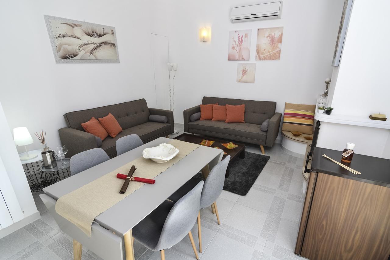 B&B Villa Genny A Pochi Passi Dal Mare San Cataldo  Dış mekan fotoğraf