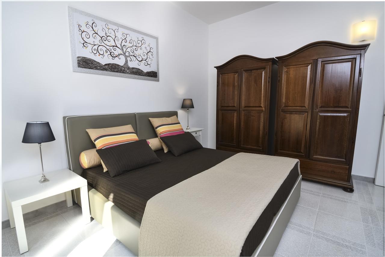 B&B Villa Genny A Pochi Passi Dal Mare San Cataldo  Dış mekan fotoğraf